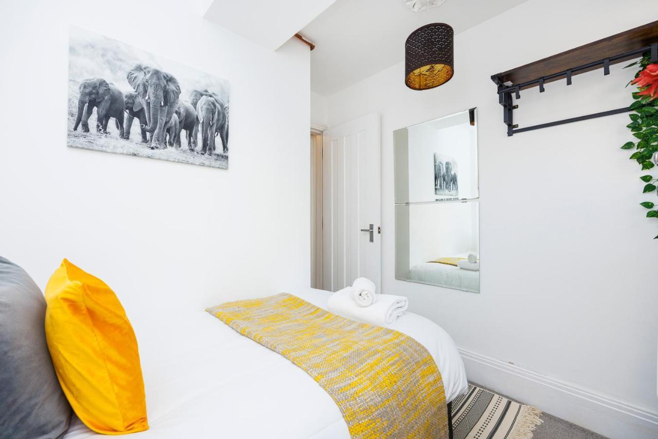 لندن 2 Bed Apartment المظهر الخارجي الصورة